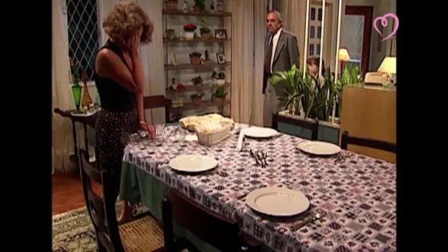 Кадры из сериала Во имя любви (1997)